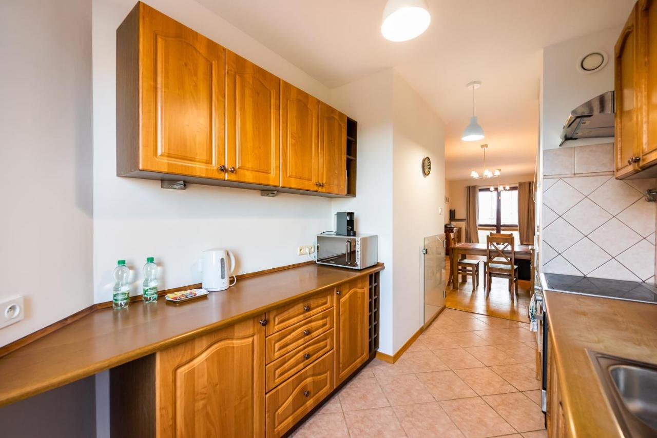 Woronicza Homey Wooden Apartment Varsó Kültér fotó