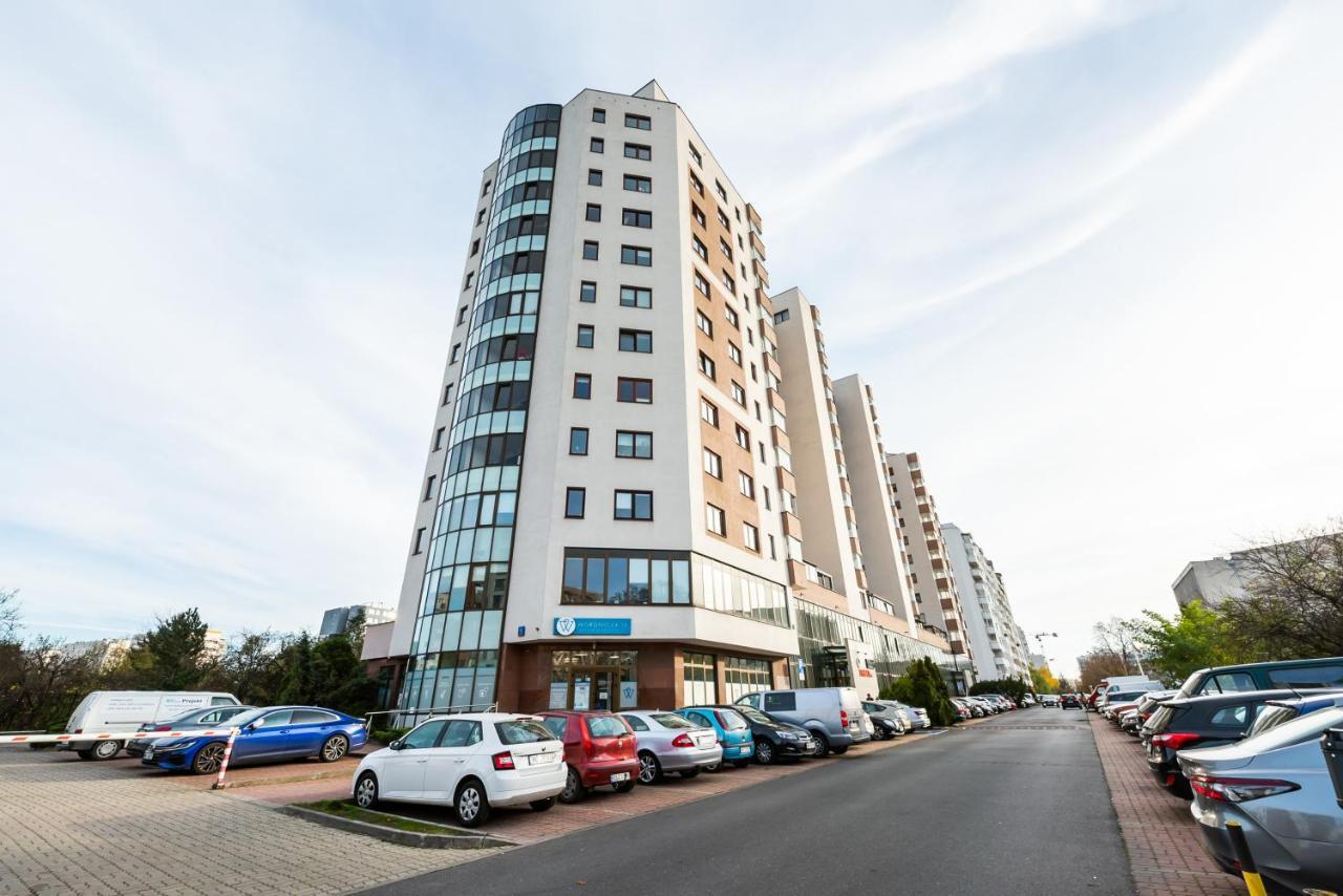 Woronicza Homey Wooden Apartment Varsó Kültér fotó