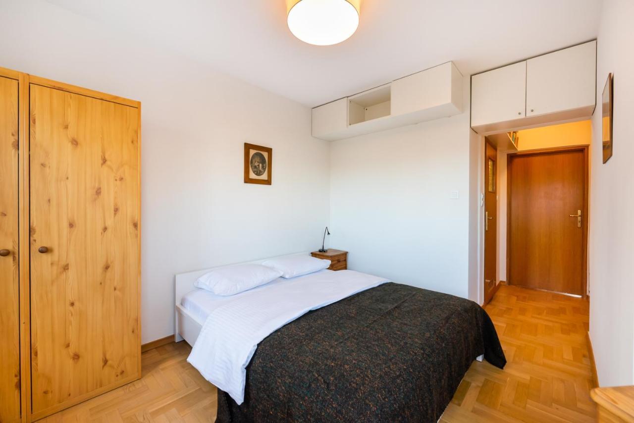 Woronicza Homey Wooden Apartment Varsó Kültér fotó